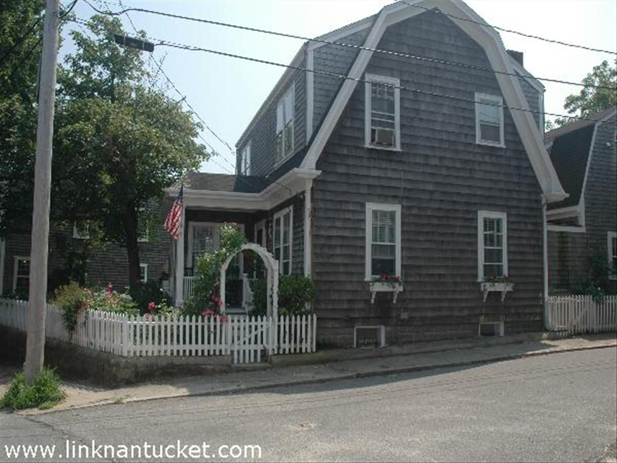 Town- 45 FAIR STREET Image