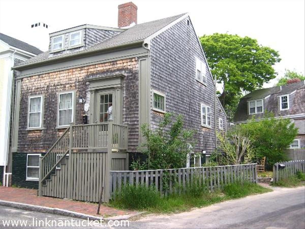 Town- 34 Pine Street Image