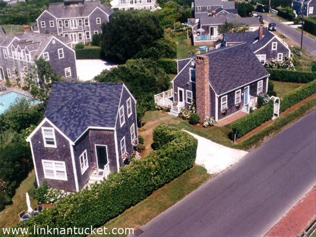Brant Point- 27 NORTH BEACH STREET Image
