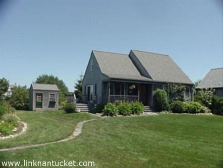 Ext., Cottage