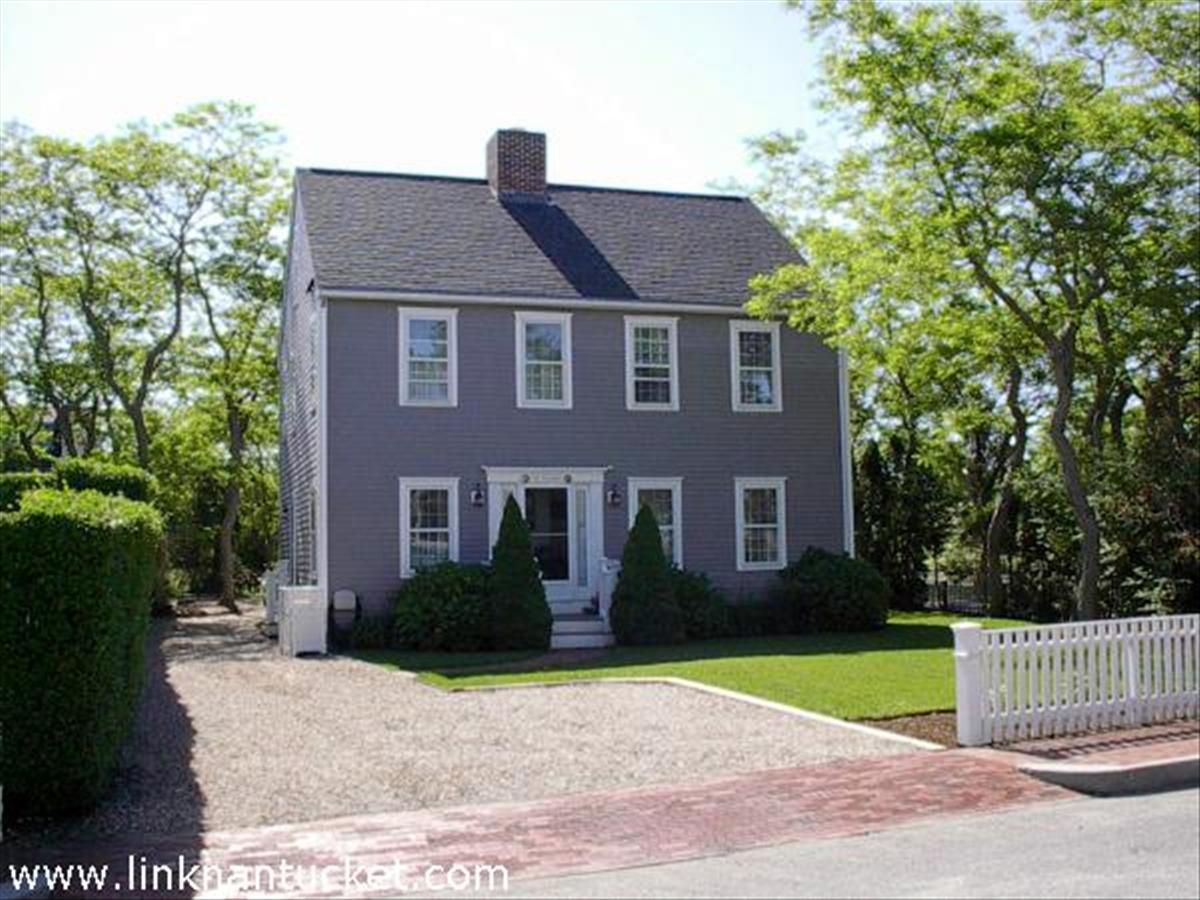 Naushop- 1 Goldfinch Drive Image