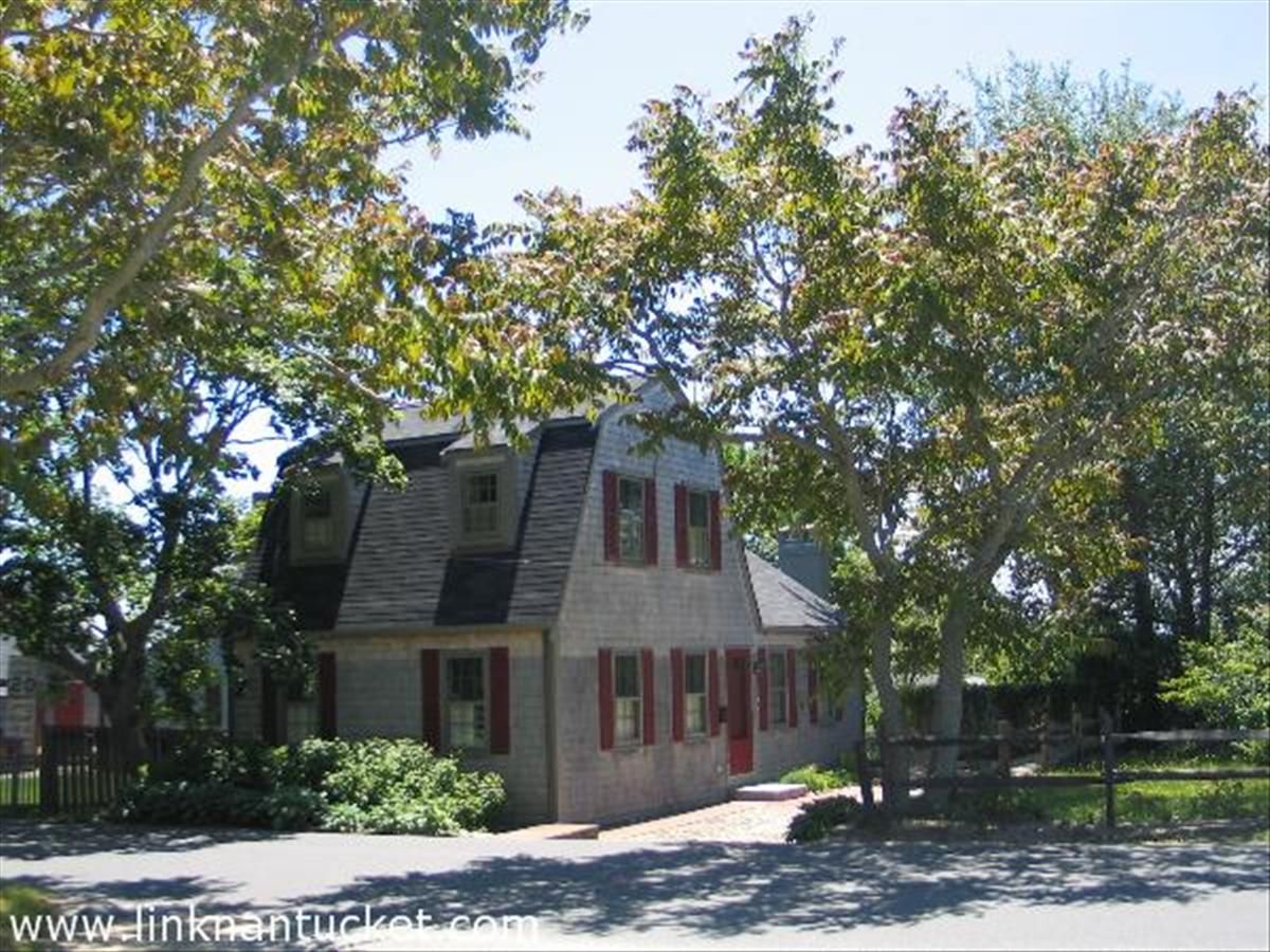 Town- 44 York Street Image