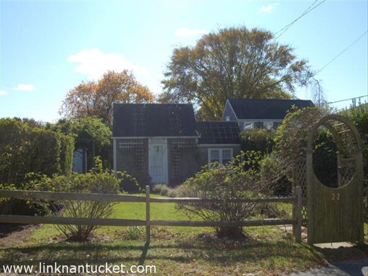 Town- 22 Vestal Street Image