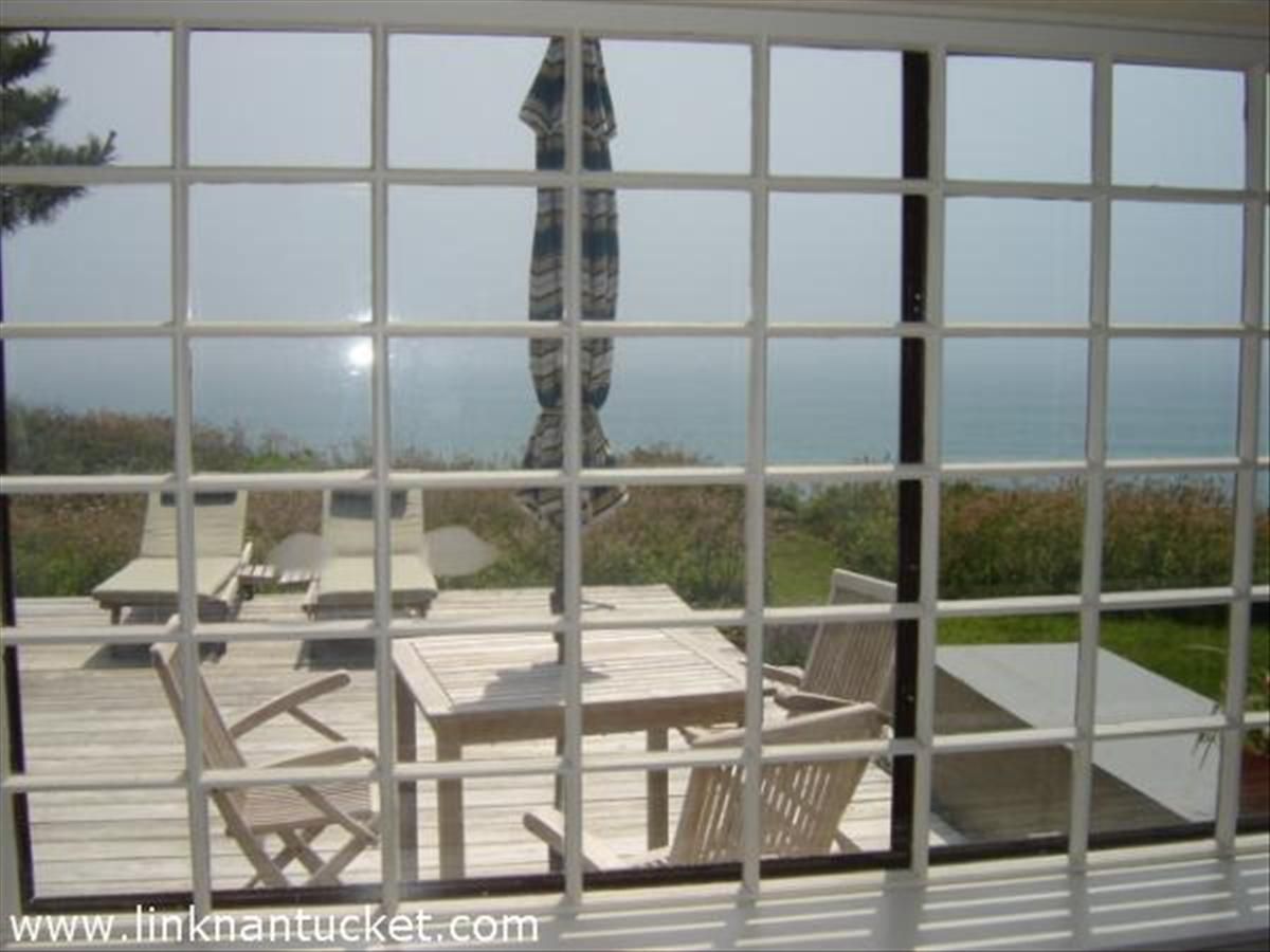 Tom Nevers- 21 WANOMA WAY Image