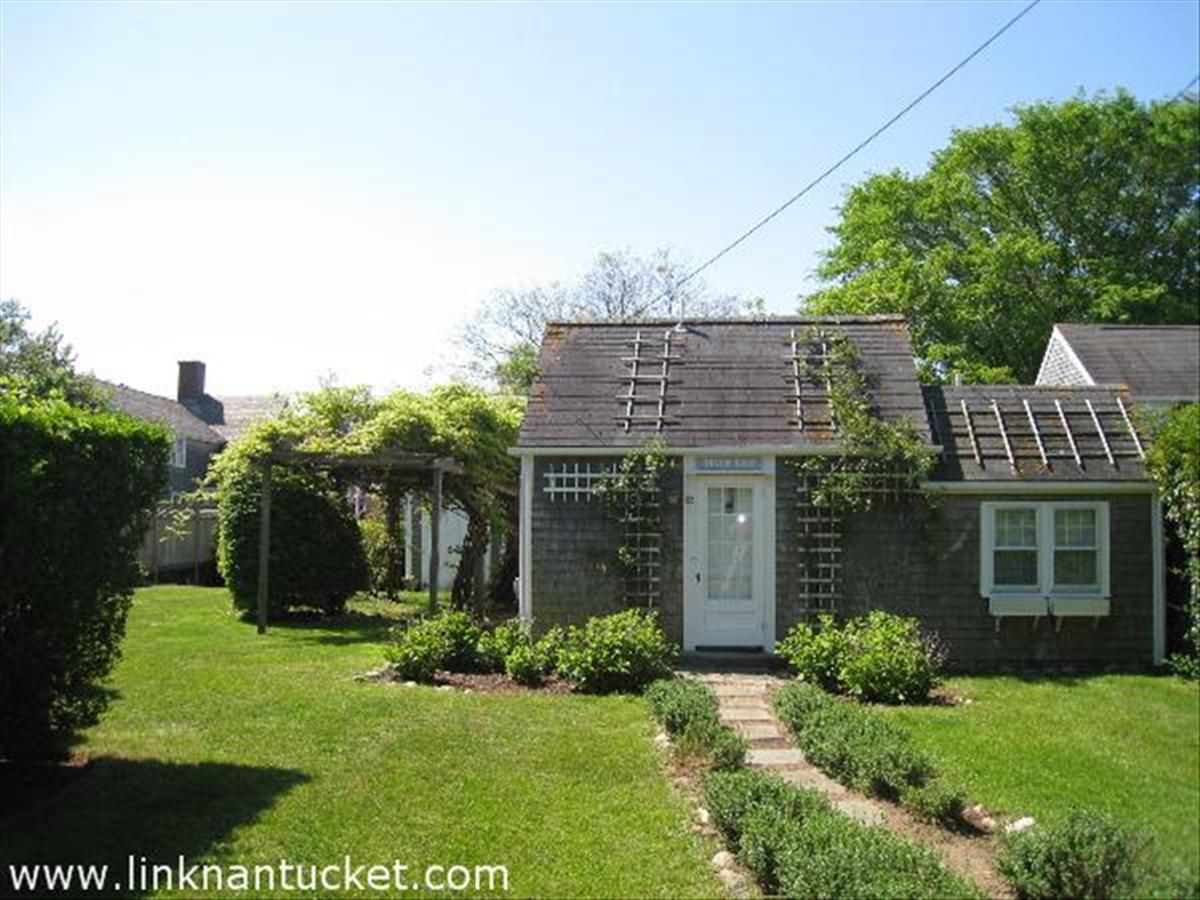 Town- 22 Vestal Street Image