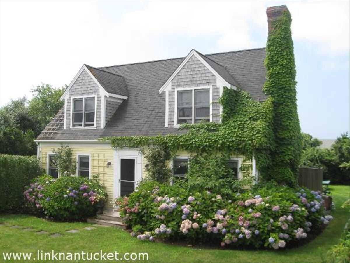 Hummock Pond- 26 Hummock Pond Road Image