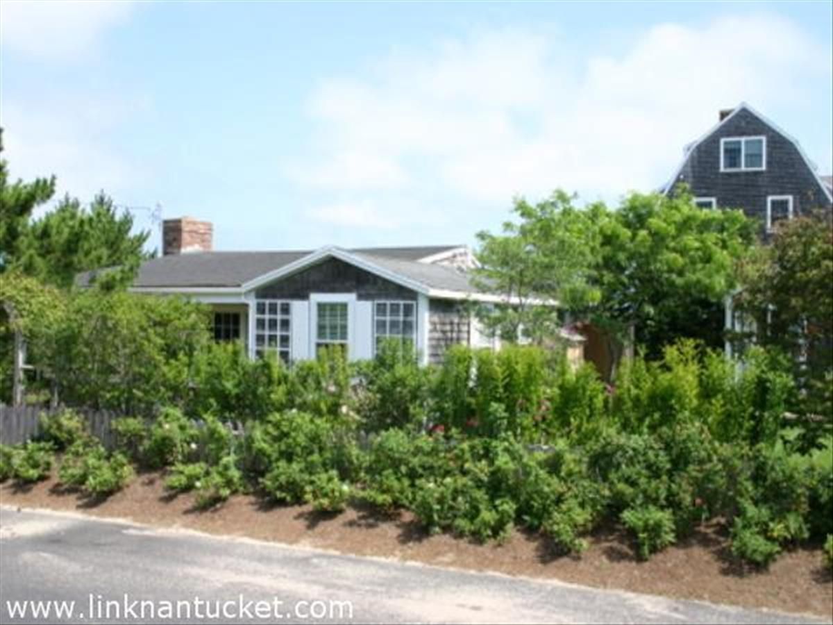 Brant Point- 29 Jefferson Avenue placeholder