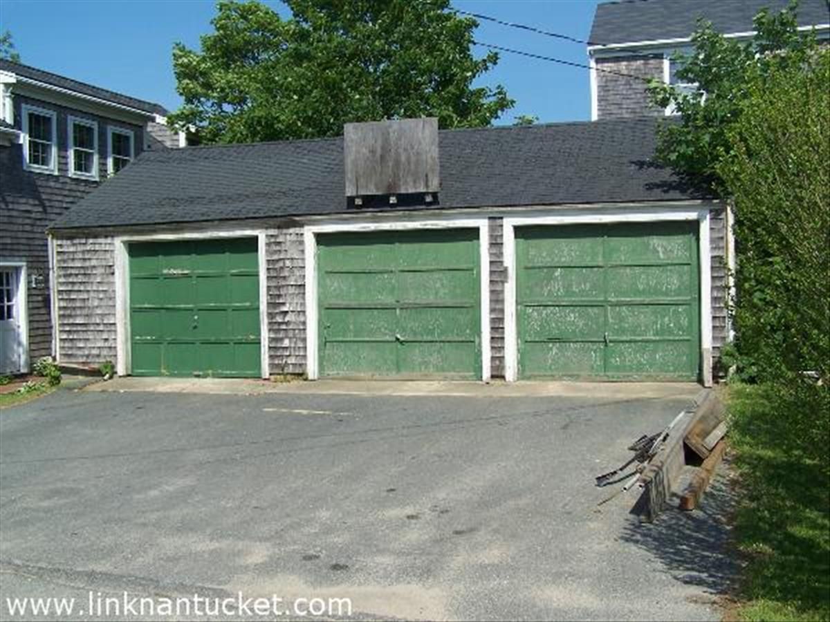 Town- 1 Lowell Place Image