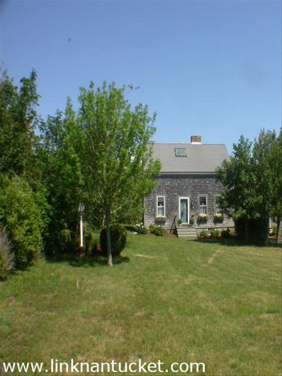 Town- 7 Williams Street Image