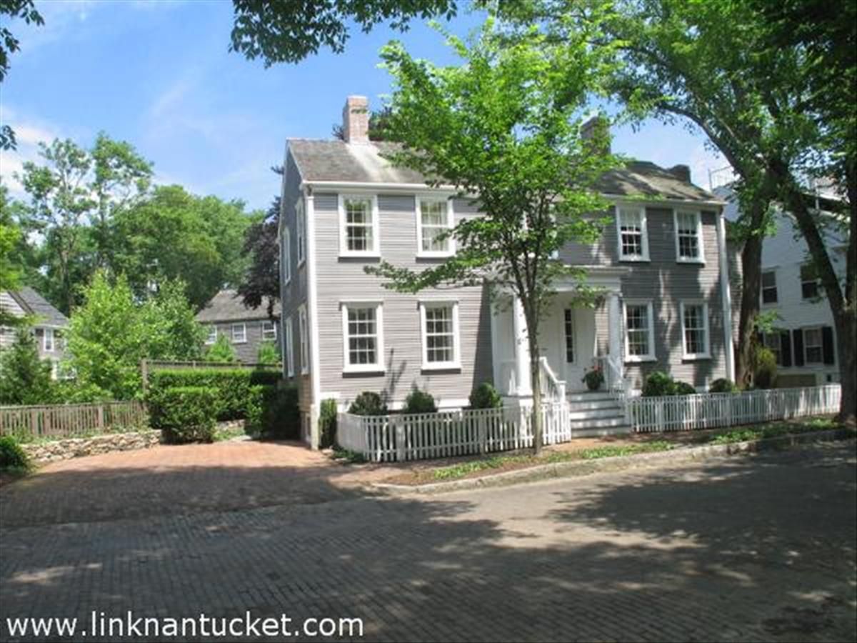 Town- 103 Main Street Image