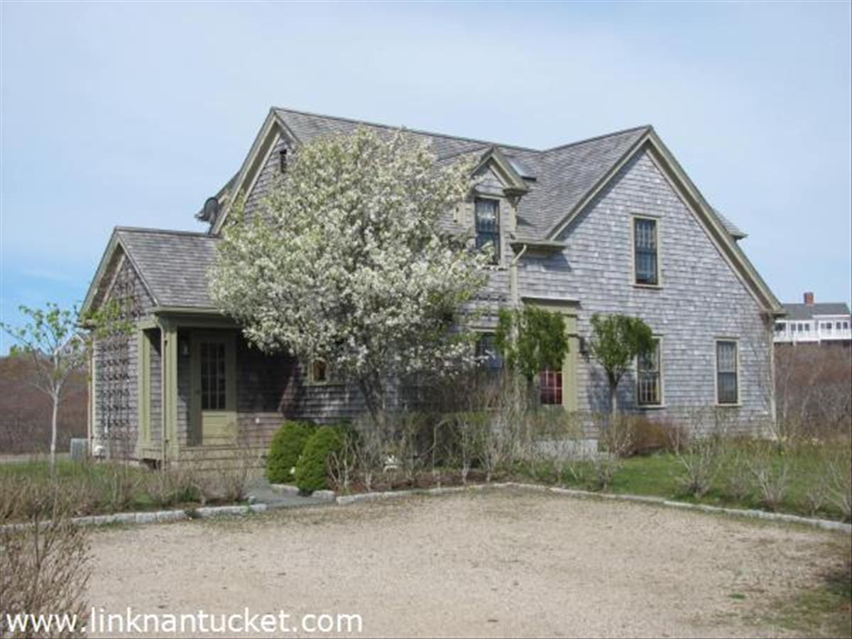 Tom Nevers- 24 Flintlock Road Image