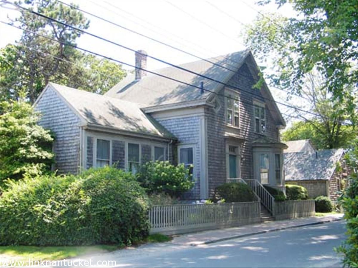 Town- 7 Gardner Street Image