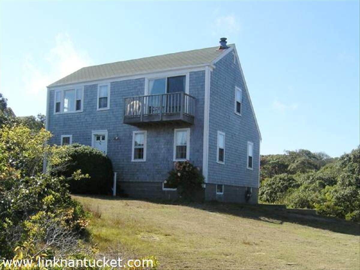 Tom Nevers- 6 Jonathan Way Image