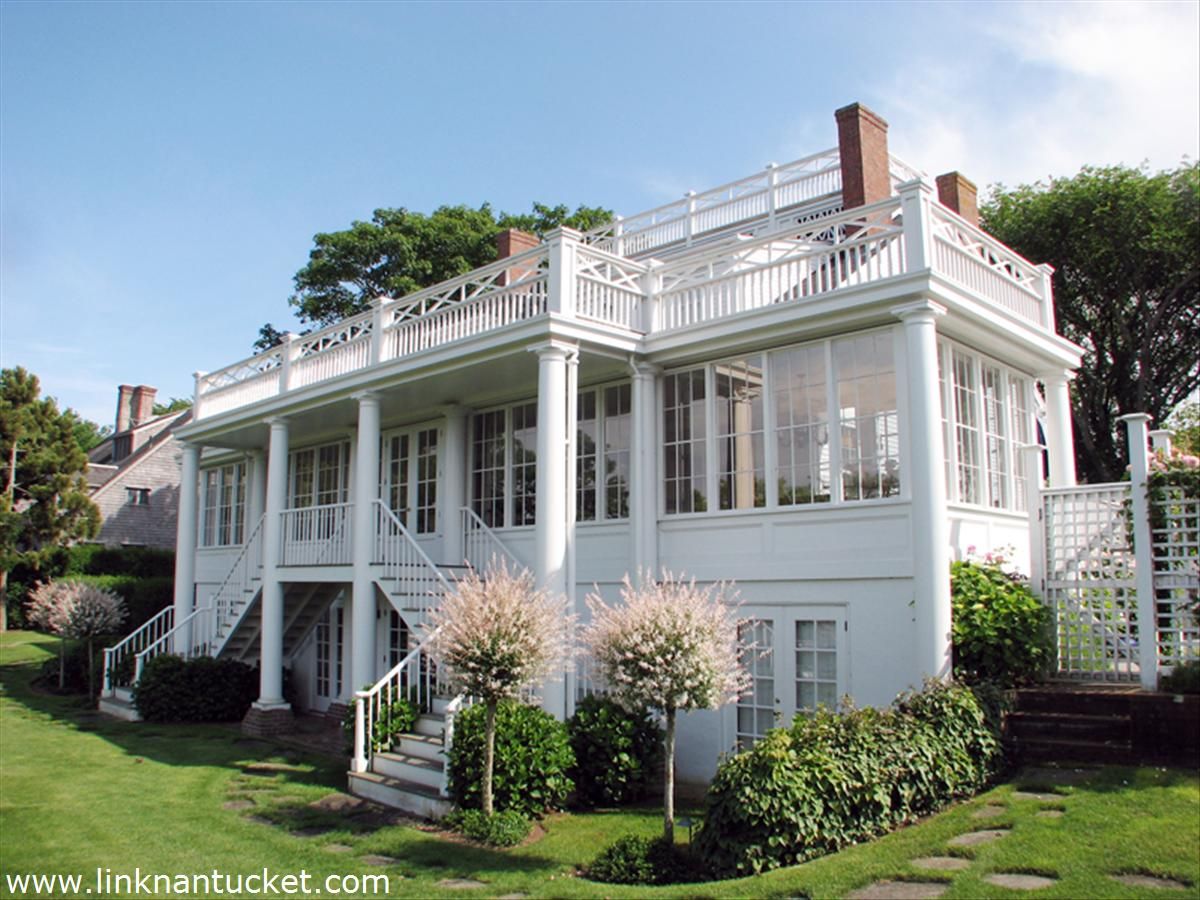 Town- 141 Main Street Image