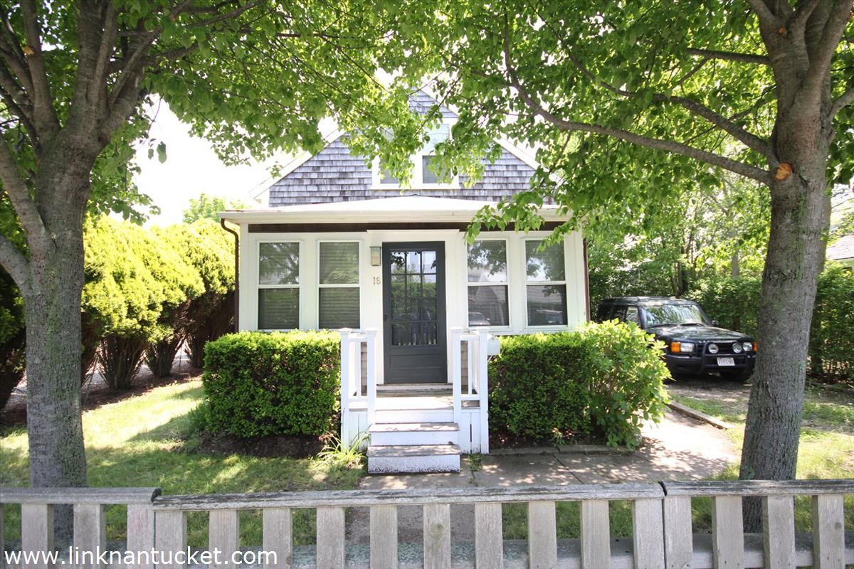 Town- 18A Atlantic Avenue Image