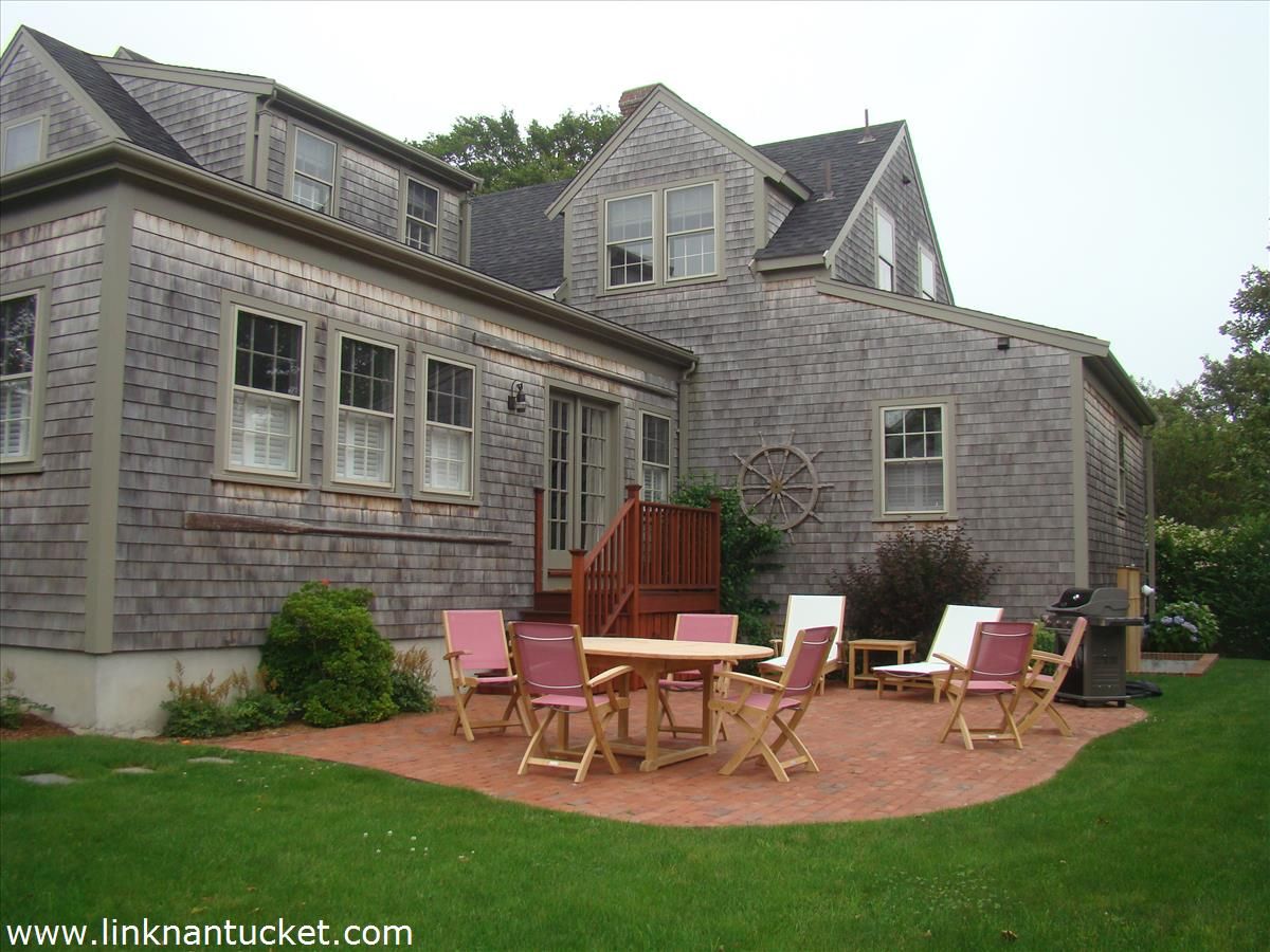 Town- 10 Candle House Lane and 7 Angola Street Image