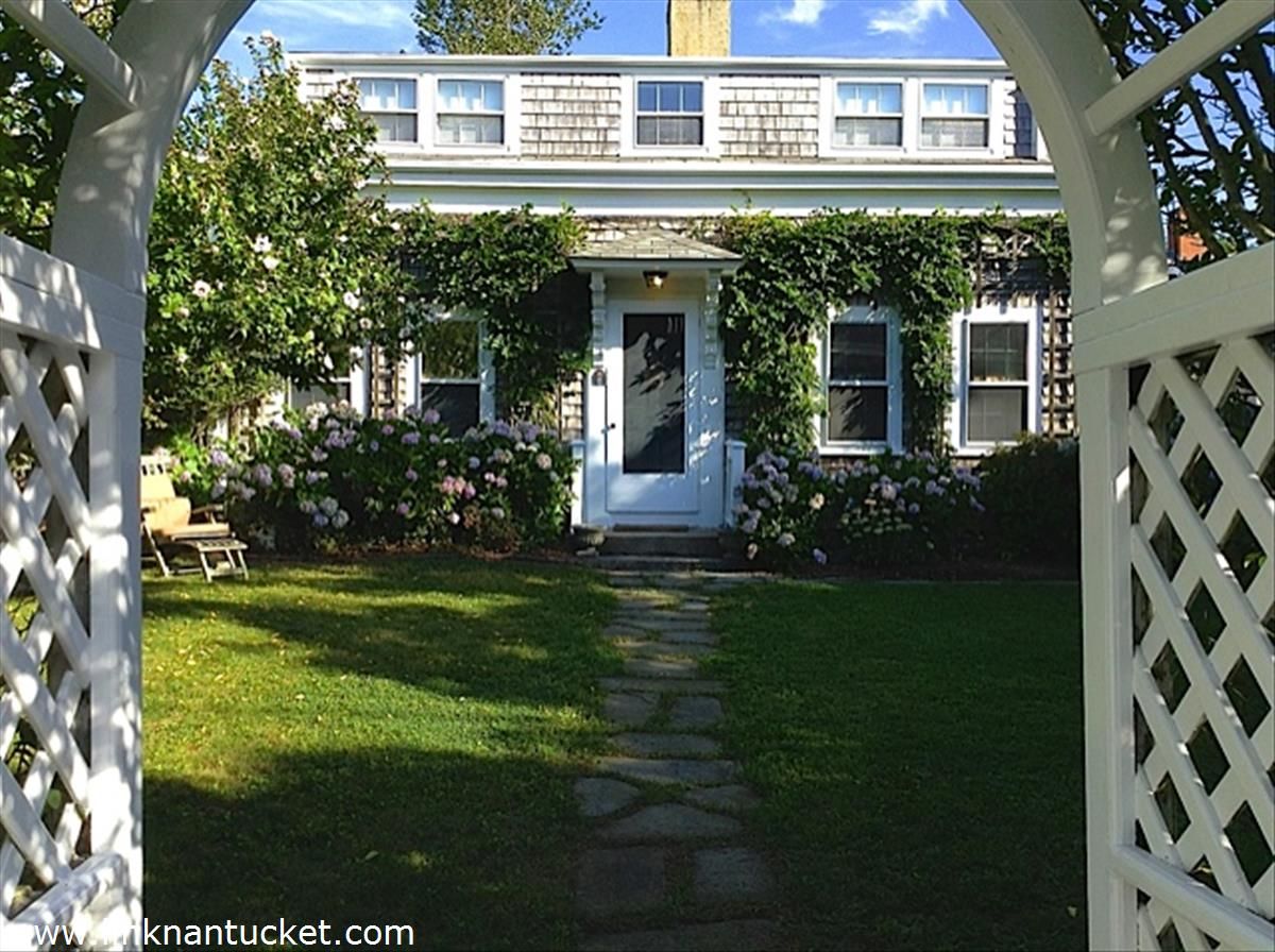 Town- 5 York Street Image