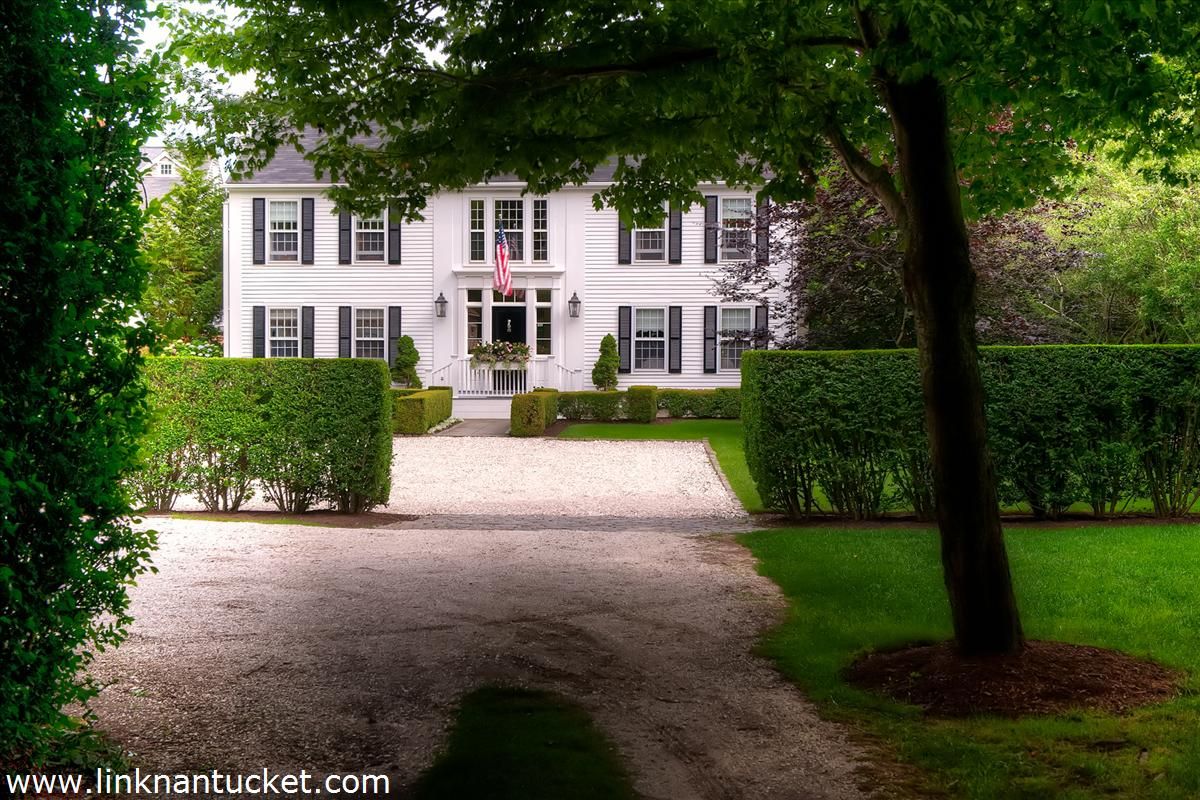 Town- 104 Main Street Image