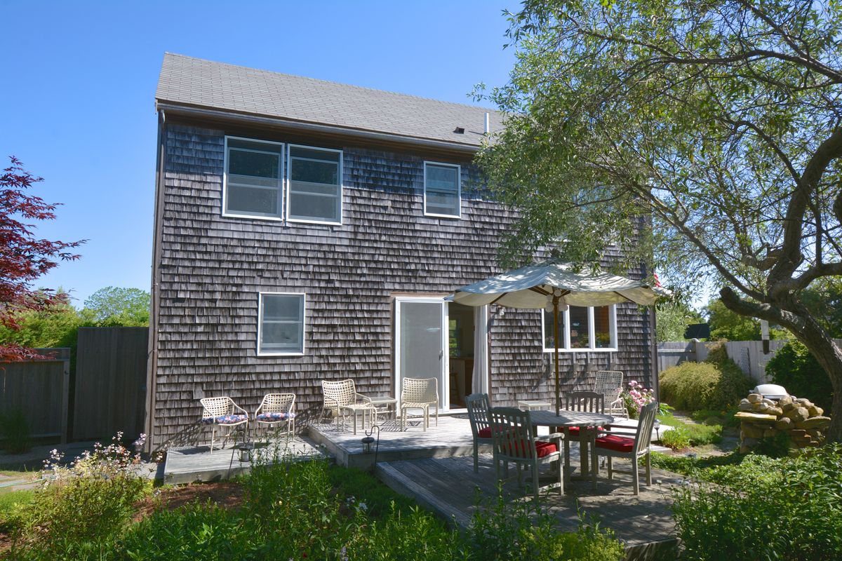 West of Town- 59 Meadow View Drive Image