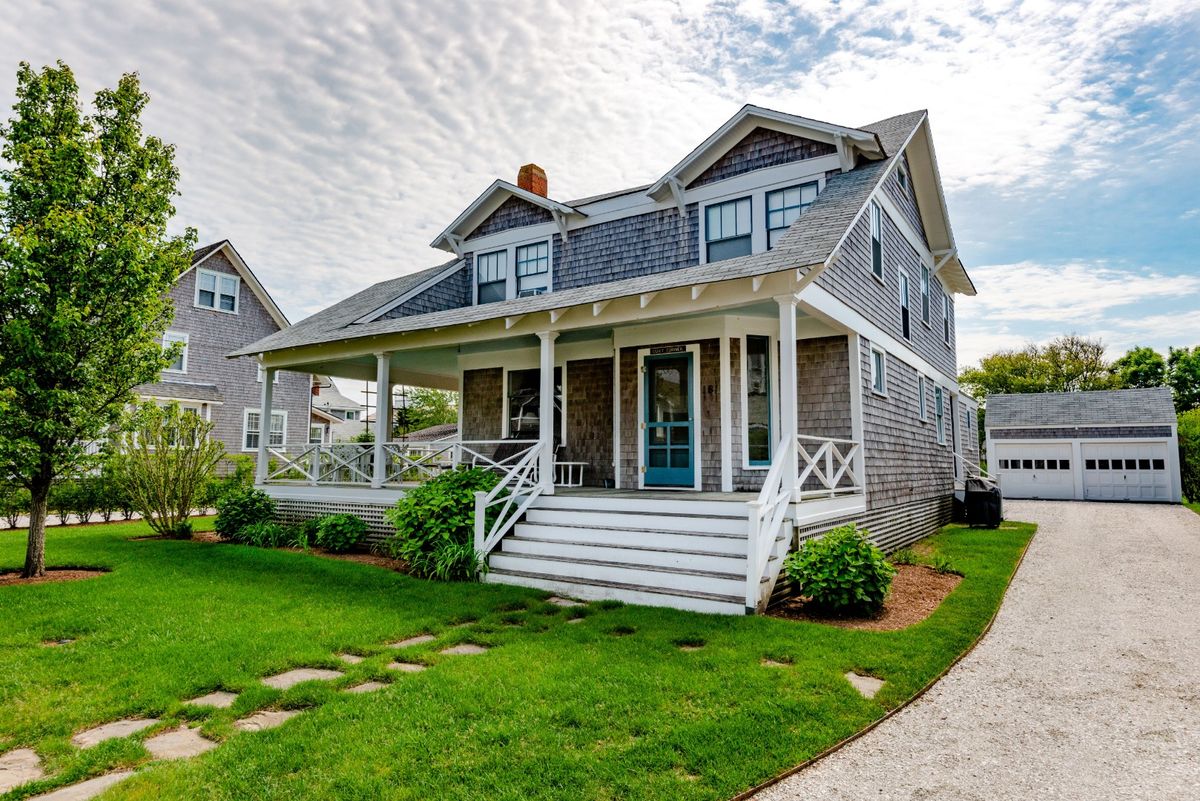 Brant Point- 8 Walsh Street Image