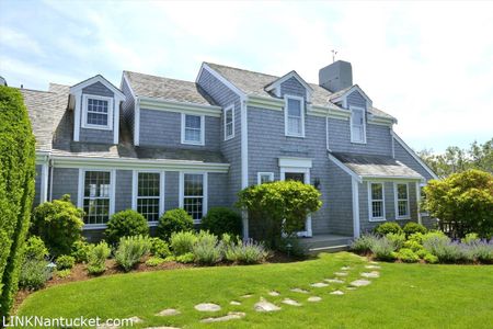 100 Low Beach Road, Main House
