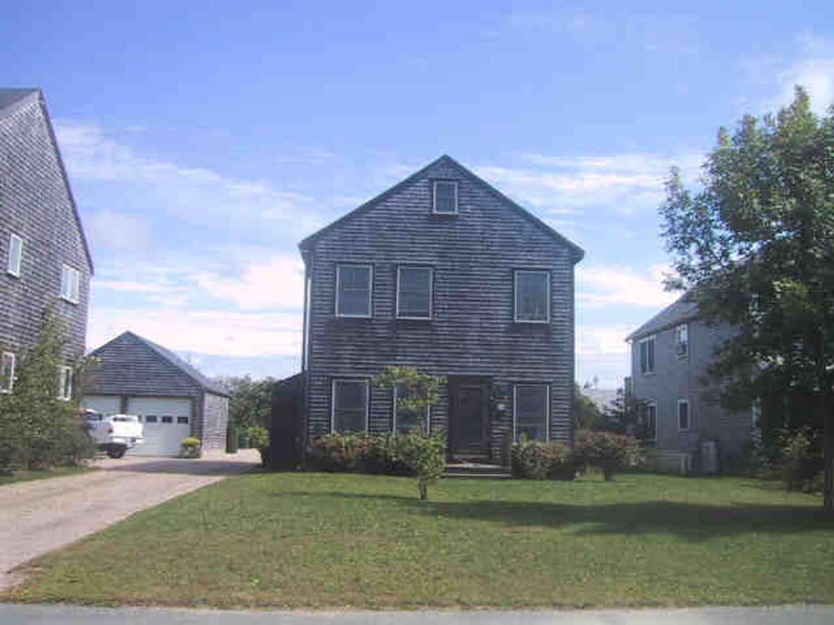 Mid Island- 28 Essex Image