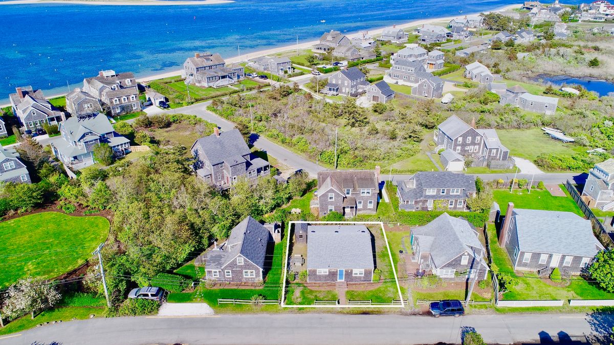 Brant Point- 33 Walsh Street placeholder