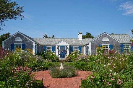 The exquisite garden courtyard leading to the front entrance