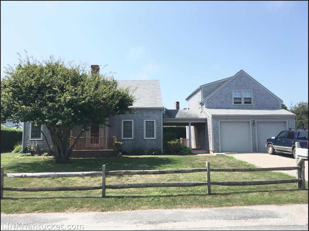 Mid Island- 20 Polliwog Pond Road Image