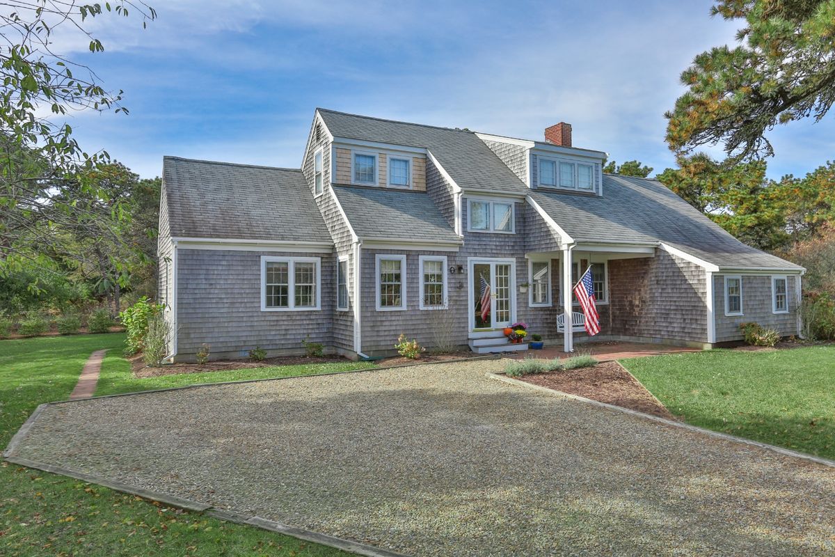 Middle Moors- 11 Sesapana Road Image