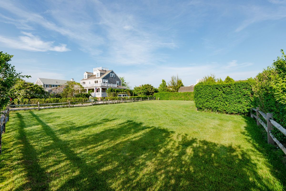 Brant Point- 58 Walsh Street Image