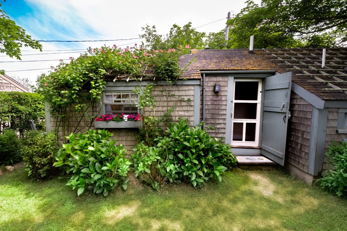 Sconset- 3 Cottage Avenue Image