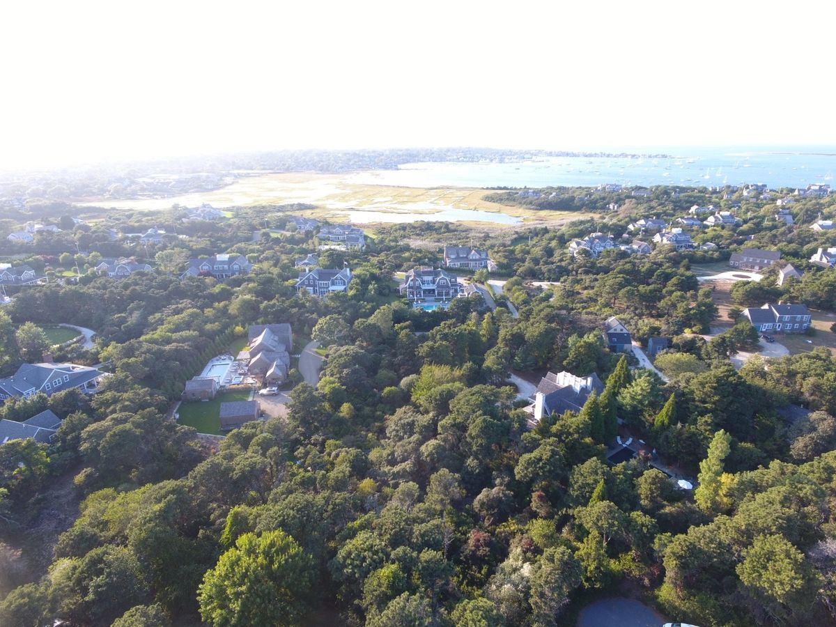 Monomoy- 7 Brewster Road Image