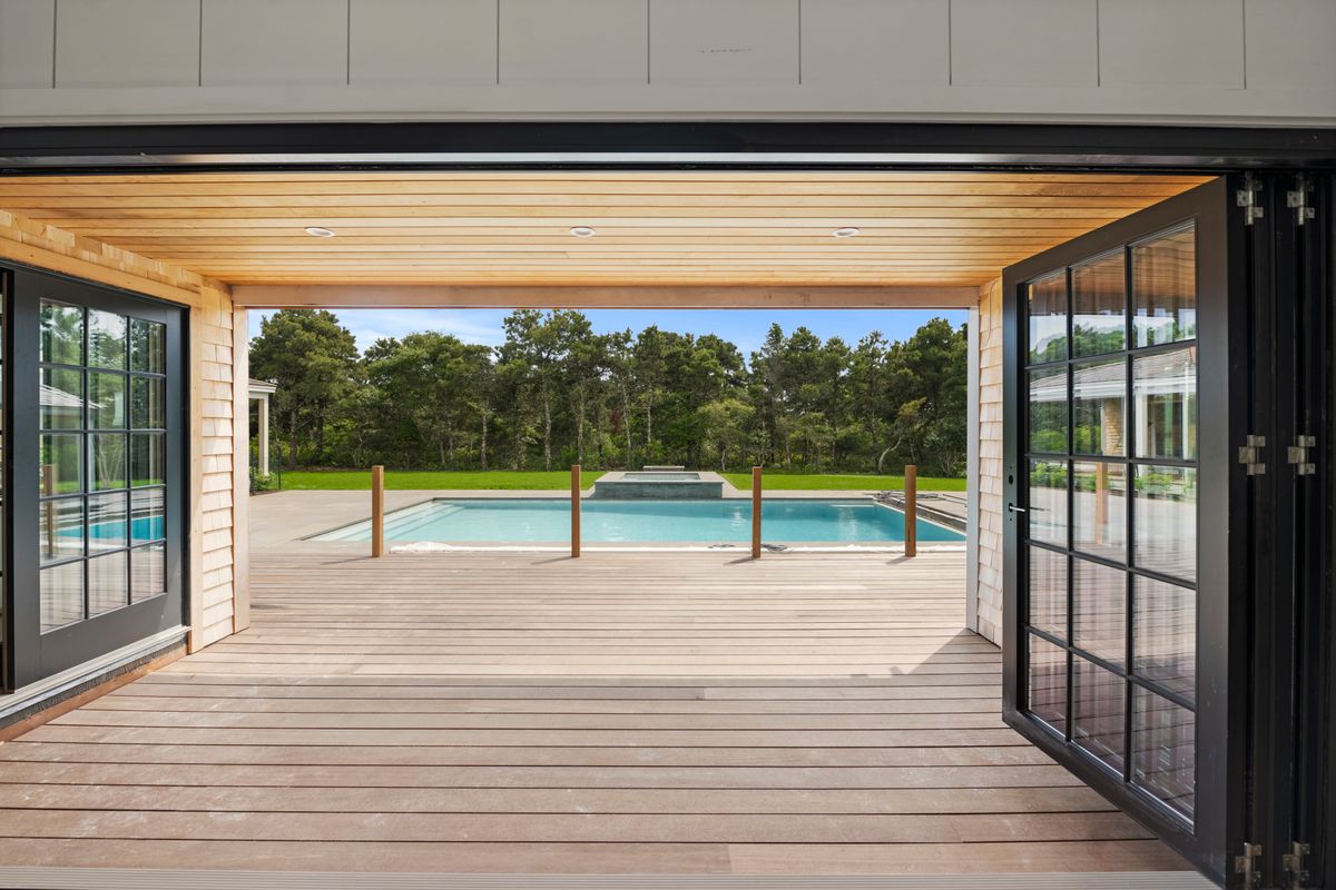 Surfside- 3 Skyline Drive Image