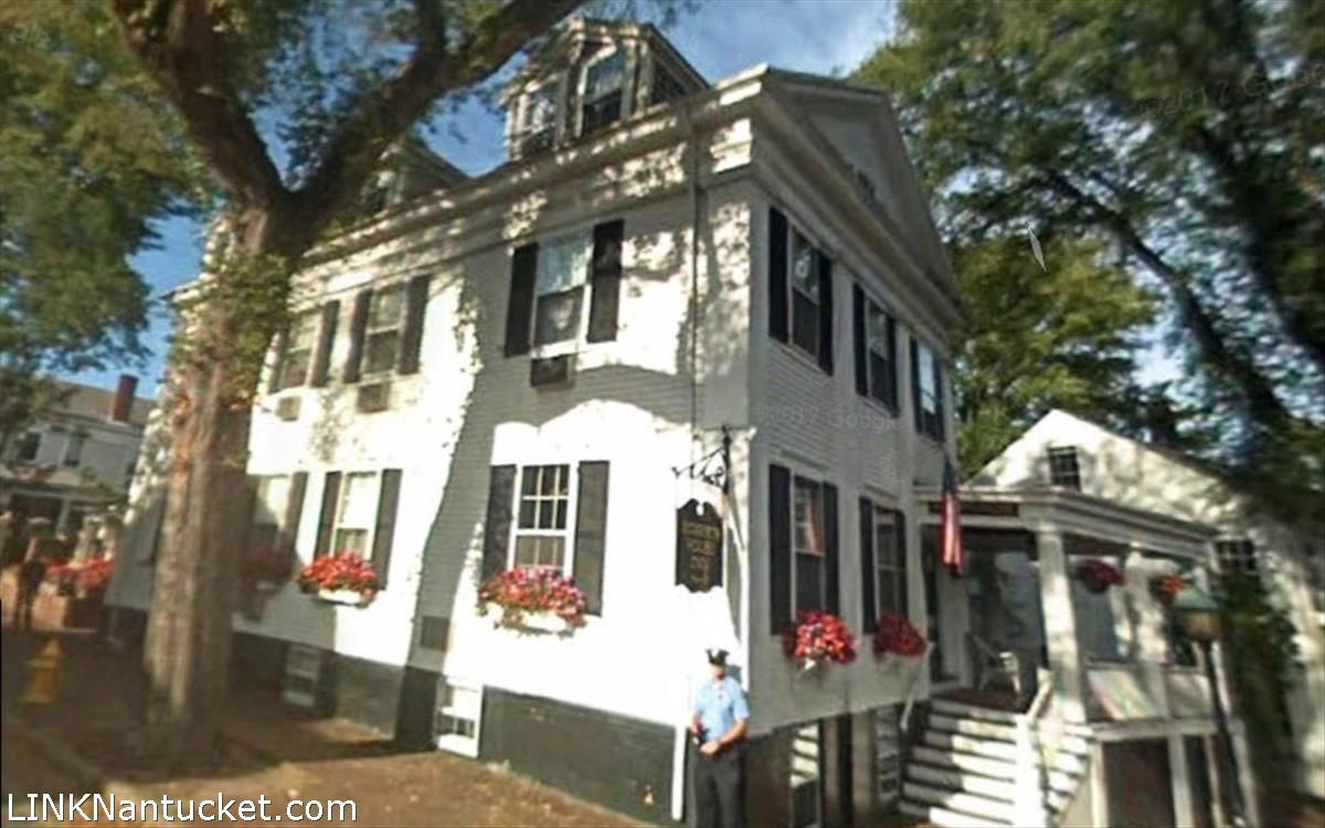 Town- 11 India,  29 & 31 Center, 4 Chestnut Streets Image