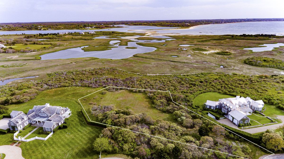 Pocomo- 5 Weetamo Road Image