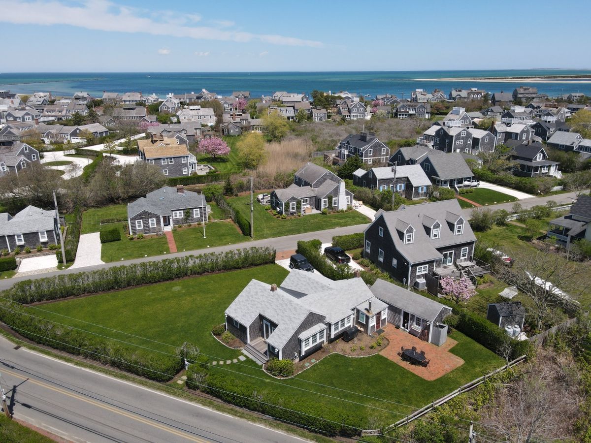 Brant Point- 25 North Beach Street & 26 East Lincoln Avenue placeholder