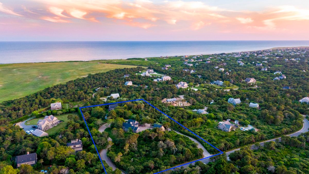 Surfside- 15 Monohansett Road Image