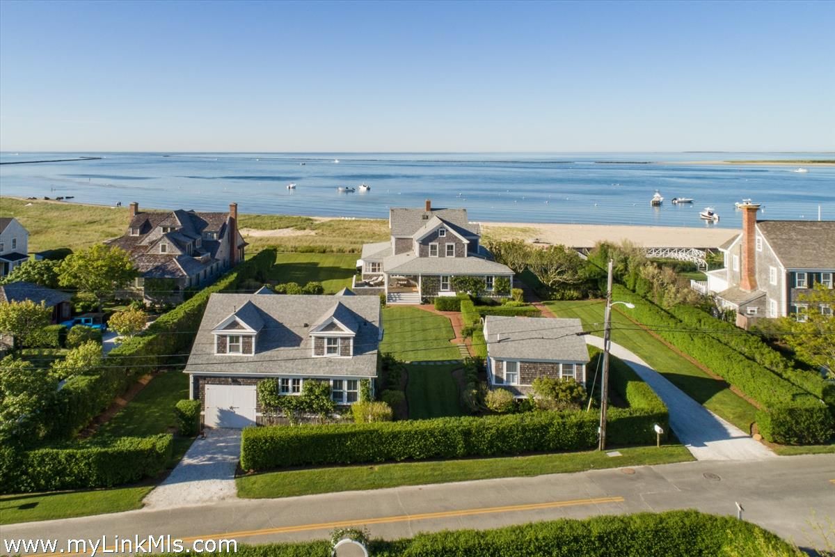 Brant Point- 63 & 63.5 Hulbert Avenue placeholder
