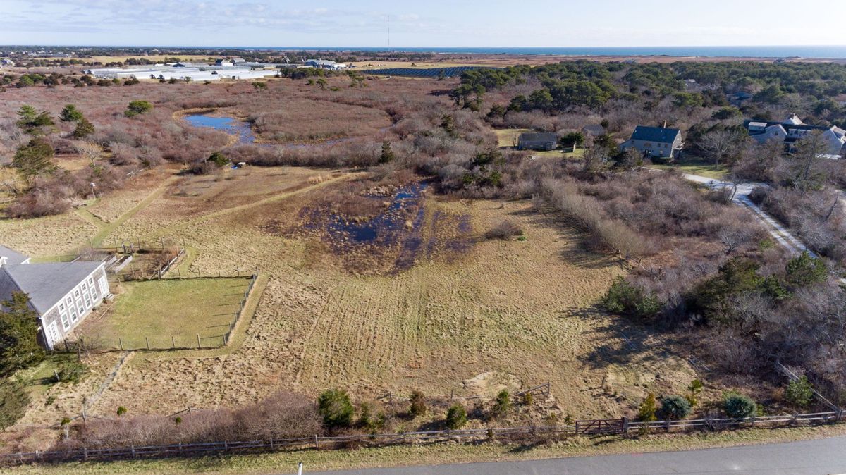 Cisco- 196 Hummock Pond Road Image