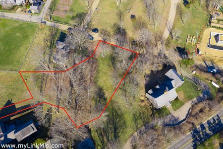 Rough outline of lot