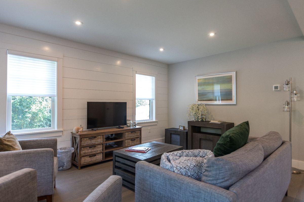 Guest House Living Room