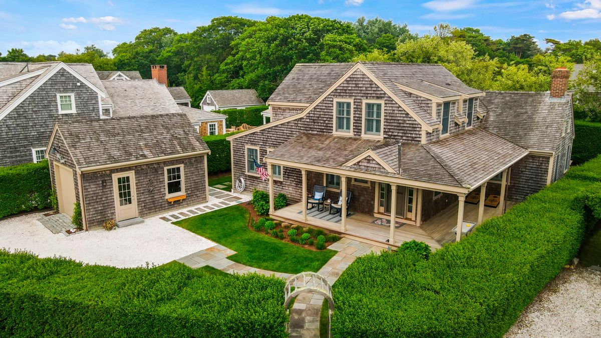 Hummock Pond- 10 Aurora Way Image