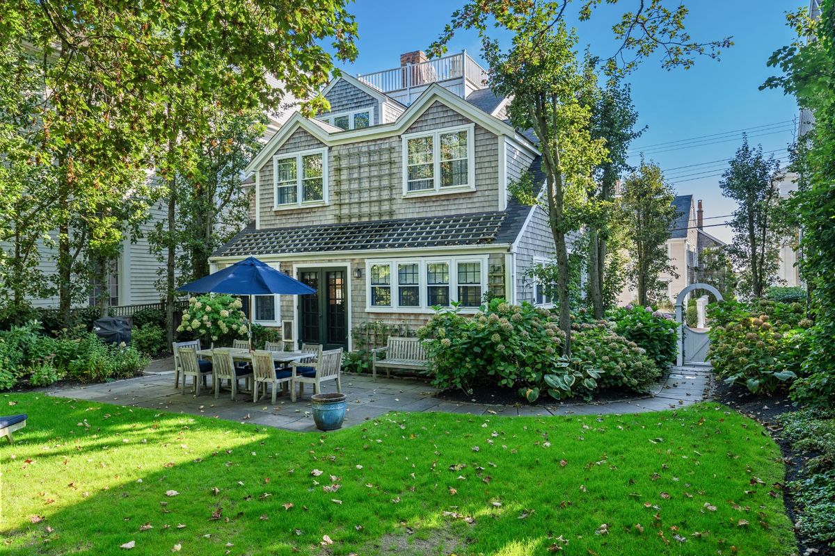 Town- 13 Orange Street Image