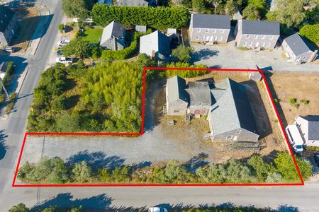 Mid Island- 5 Miacomet Avenue Image