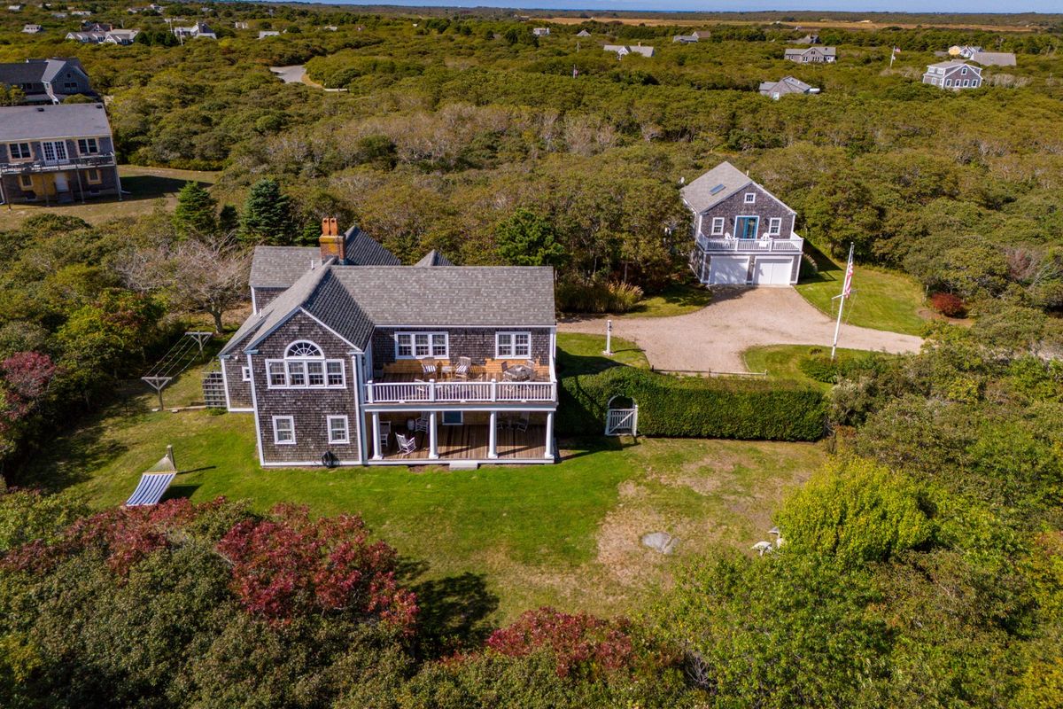 Tom Nevers- 27 Longwood Drive placeholder