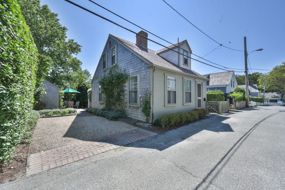 Town- 6 Eagle Lane placeholder