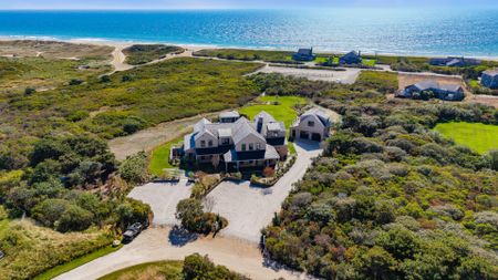 Surfside- 51 Weweeder Avenue Image