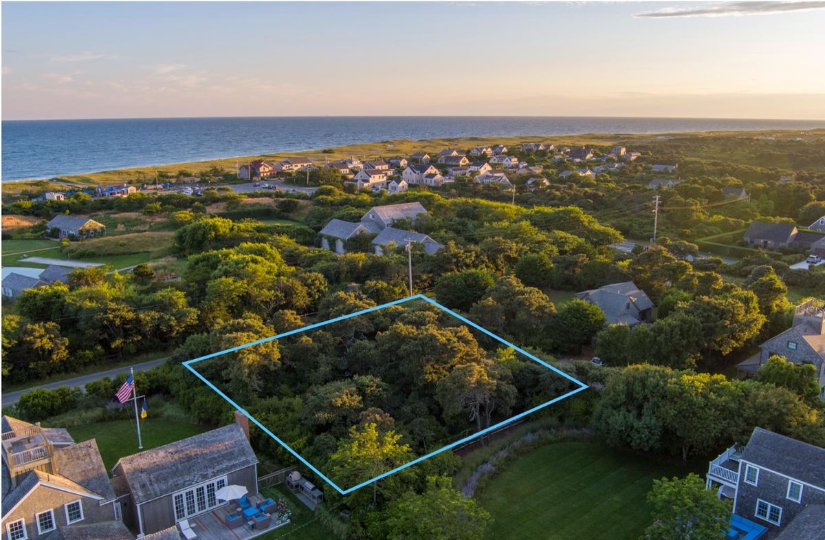 Surfside- 12 Nonantum Avenue placeholder