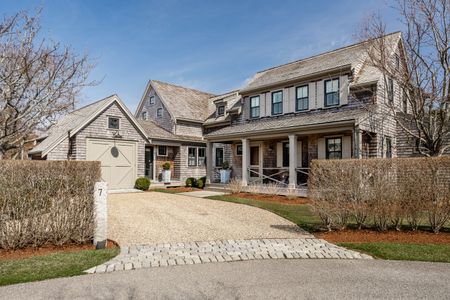 Cliff- 7 Pilgrim Court Image